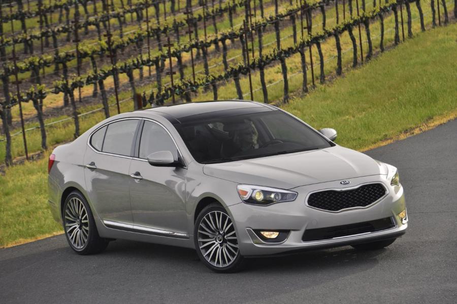  Kia Cadenza 2014 года  (фото 42 из 154)